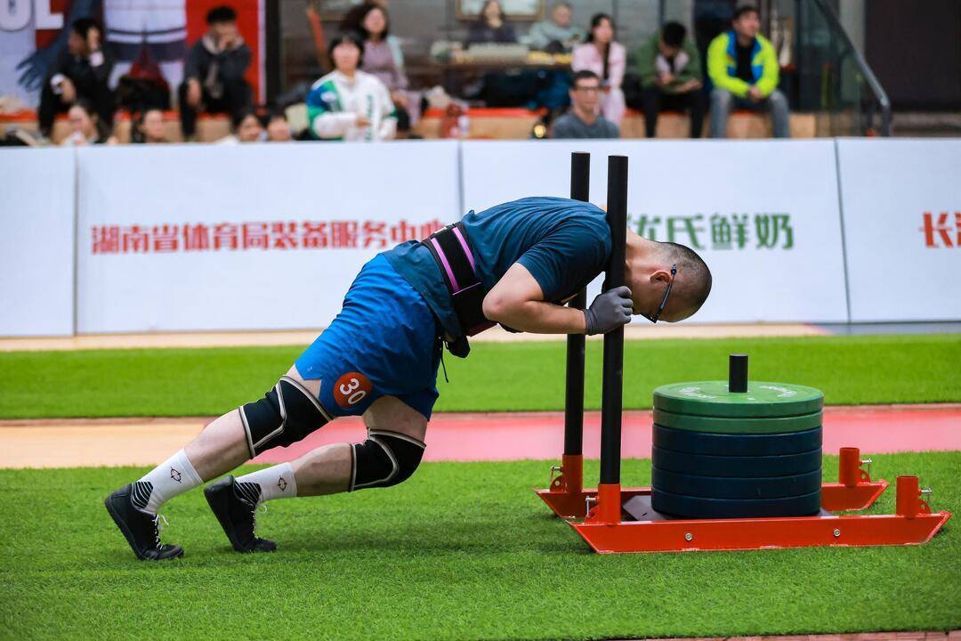 体能考验：运动员如何应对激烈比赛？的简单介绍
